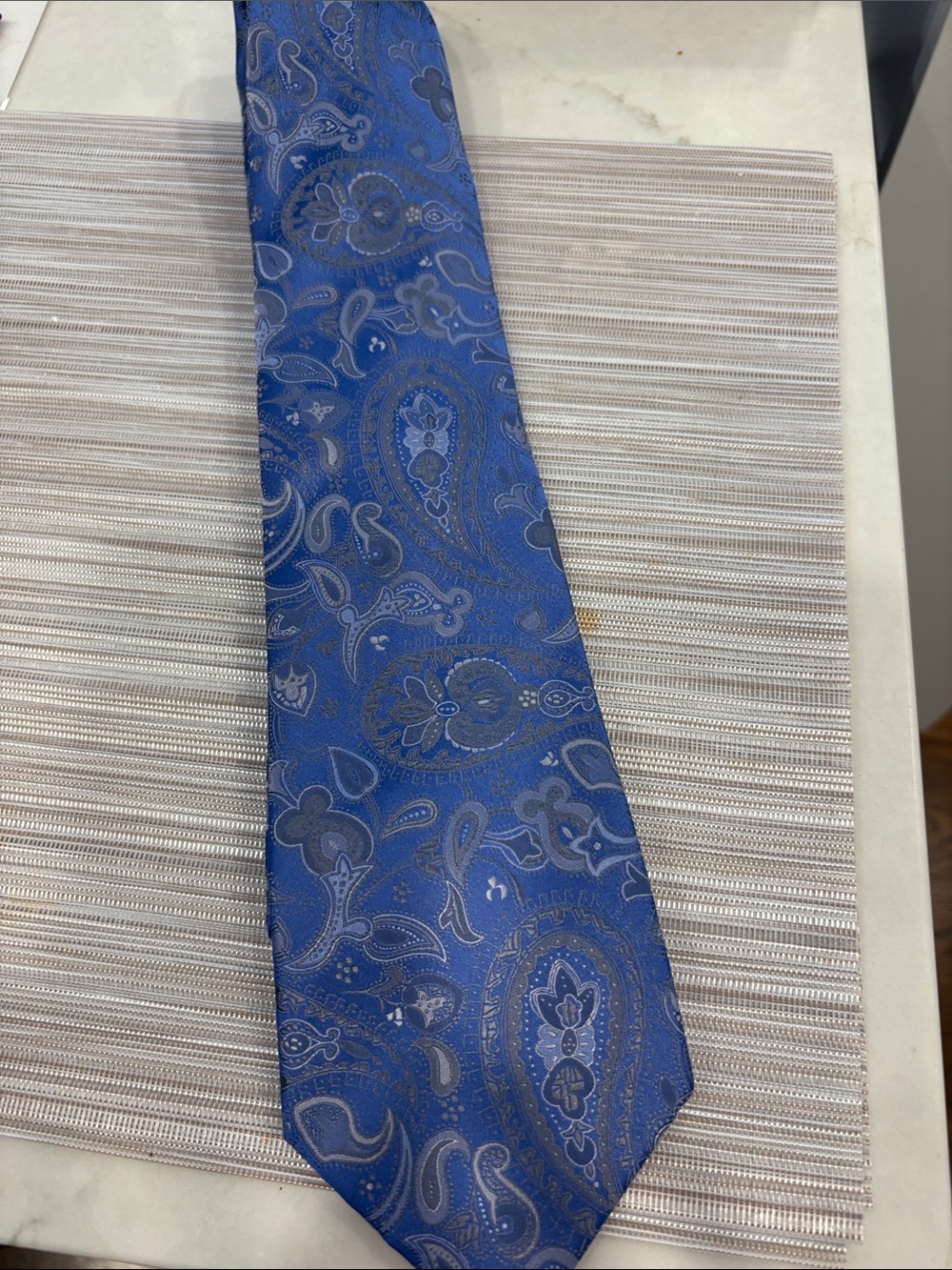 Geoffrey Beene Blue Paisley Silk Tie